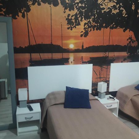 Hostal Africa Do Sul Lisbon Bagian luar foto