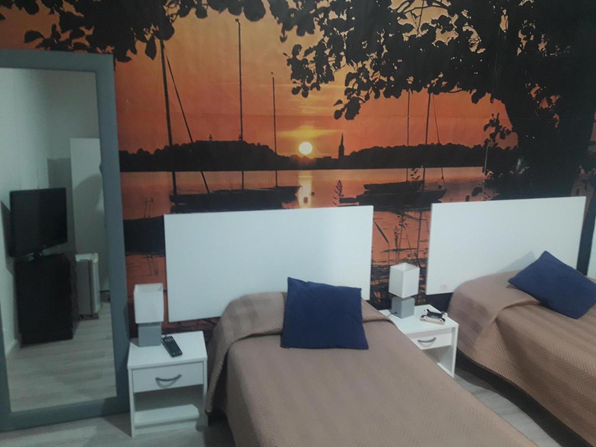 Hostal Africa Do Sul Lisbon Bagian luar foto