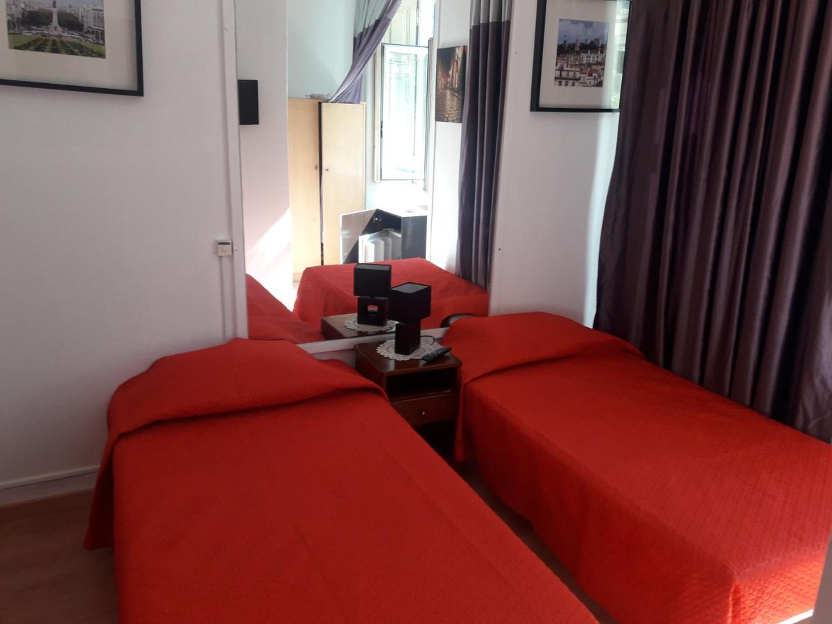 Hostal Africa Do Sul Lisbon Bagian luar foto