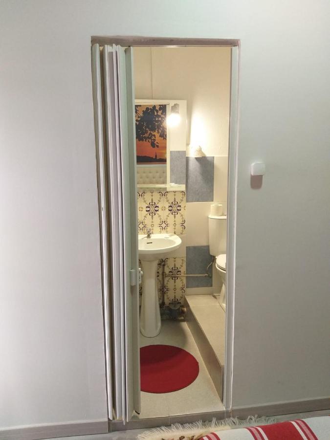 Hostal Africa Do Sul Lisbon Bagian luar foto